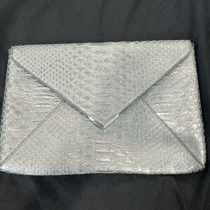 Stella & Dot Exotic Pewter City Slim Clutch